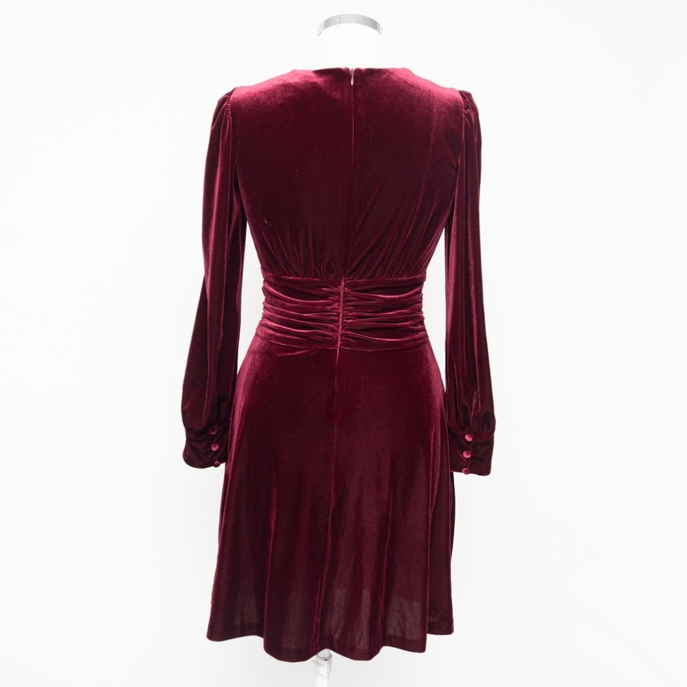 Vince Camuto -  Velvet Knot-Front Long‎ Sleeve Dress - Picture 4 of 9